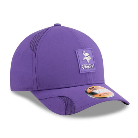 New Era 9Forty M-Crown Minnesota Vikings 2025 Sideline Snapback Hat - Purple New Era