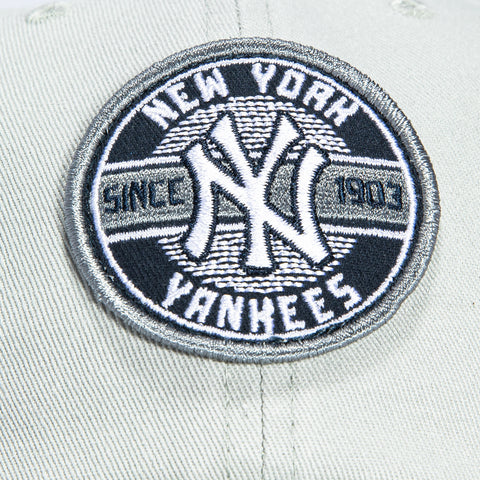 47 Brand Cleanup New York Yankees Circle Est. 1903 Patch Strapback Hat - Grey 47 Brand
