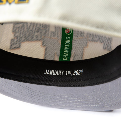 New Era 59Fifty Michigan Wolverines Rose Patch Rose Bowl Game Hat - White, Navy New Era