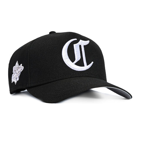 New Era 9Forty A-Frame Cincinnati Reds 1990 World Series Patch Old English Snapback Hat - Black, White New Era