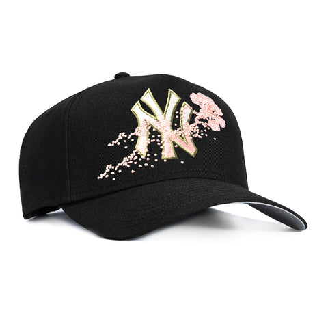 New Era 9Forty A-Frame New York Yankees Flower Snapback Hat - Black New Era