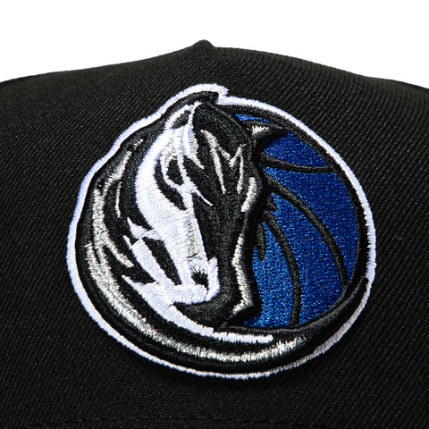 New Era 9Forty A-Frame Dallas Mavericks The Finals 2011 Patch Snapback Hat - Black, Realtree New Era