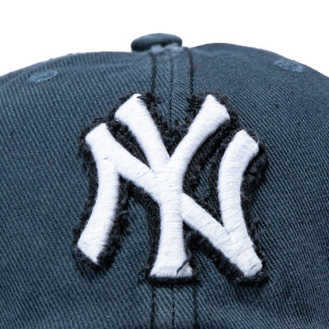 WEATHERED CLEANUP YANKEES NVY ADJ 47 Brand