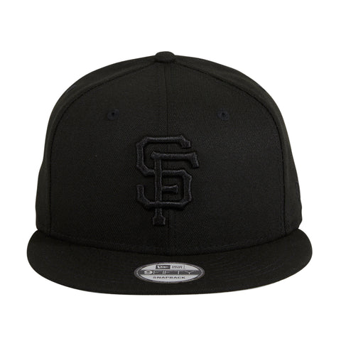 Gorra El Del Sombrero Picos Snapback Premium Kzg Caps | Meses sin interés Gorra El Del Sombrero Picos Snapback Premium Kzg Caps | Meses sin interés