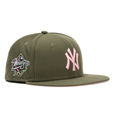 New Era 59Fifty Pink Martini New York Yankees 1998 World Series Patch Hat - Olive, Pink