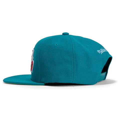 Mitchell & Ness Pop UV Charlotte Hornets Patch Snapback Hat - Teal