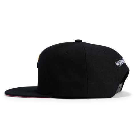 Mitchell & Ness Pop UV Miami Heat Patch Snapback Hat - Black
