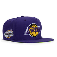 Mitchell & Ness Pop UV Los Angeles Lakers Patch Snapback Hat - Purple