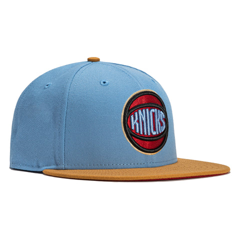 New Era 59Fifty Parks Smoldering Island New York Knicks Hat - Light Blue, Tan