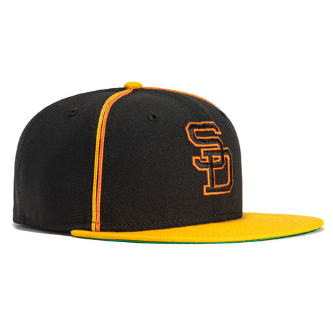 New Era 59Fifty Black Soutache San Diego Padres Hat - Black, Gold