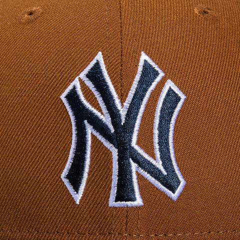 New Era 59Fifty Earthtone New York Yankees 1996 World Series Patch Hat - Khaki, Olive