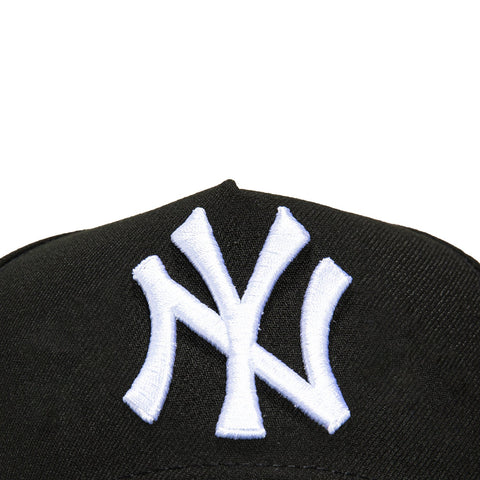 New Era 9Forty A-Frame New York Yankees Snapback Hat - Black, White