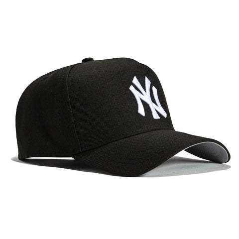 New Era 9Forty A-Frame New York Yankees Snapback Hat - Black, White